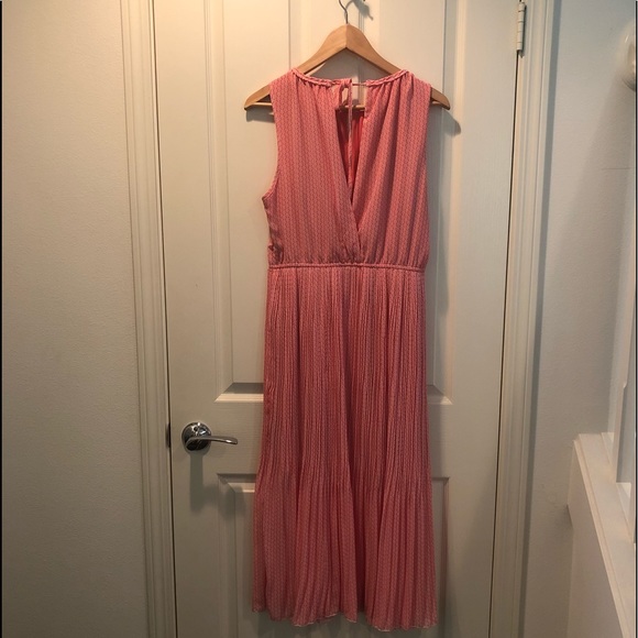 Maison Jules coral arrow printed dress. Size L - Picture 3 of 4